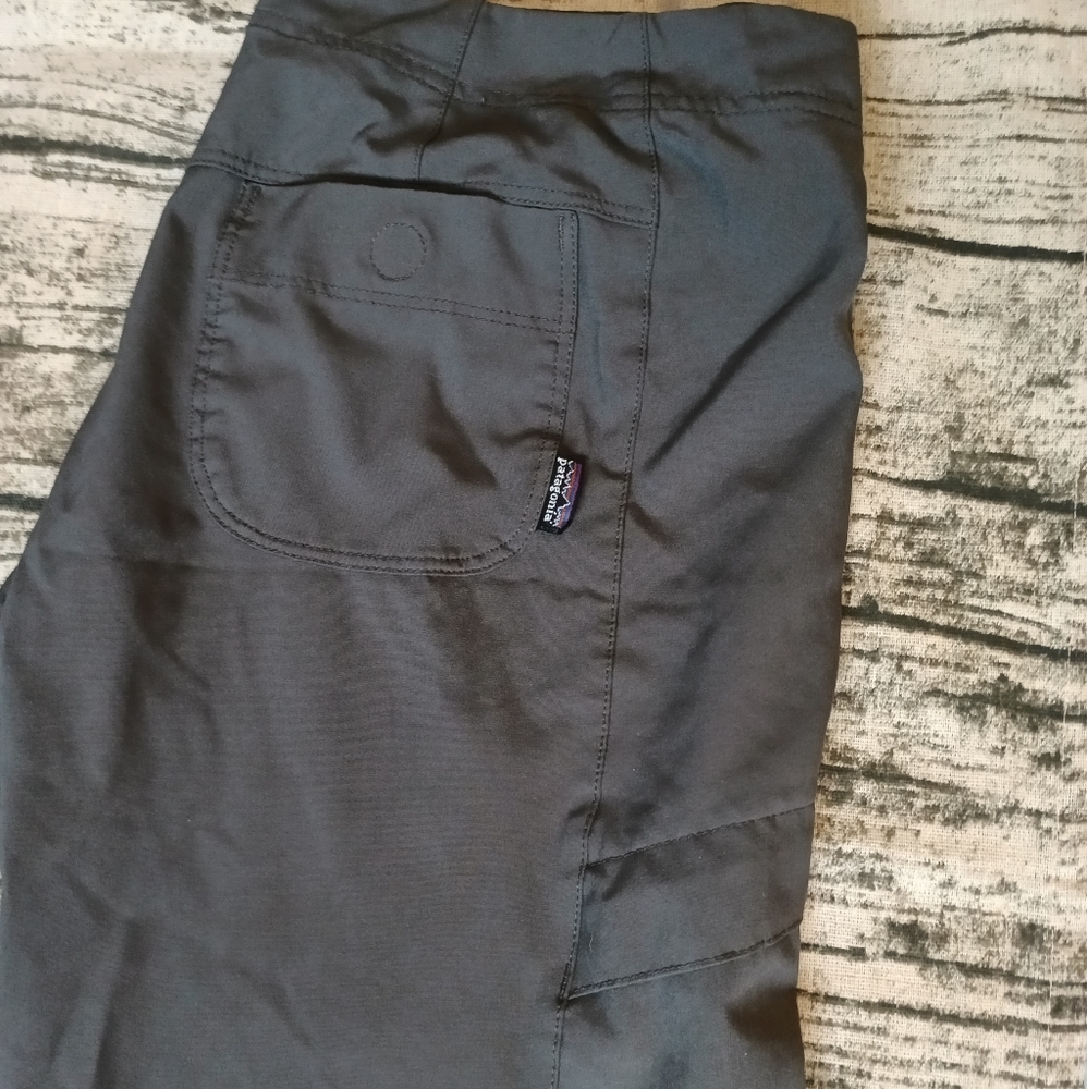 Patagonia hiking capri size 4 - Picture 7 of 15